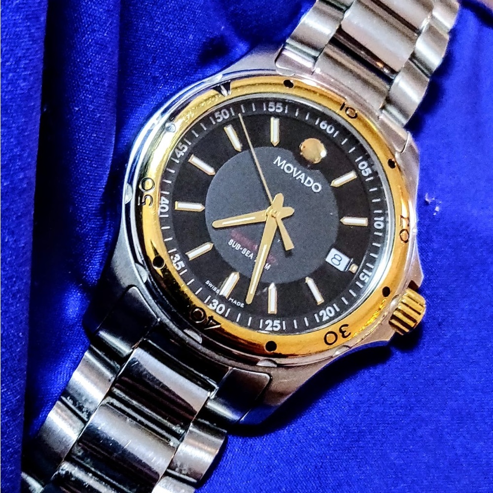 Movado Series 800 Luxury Men's Swiss Made Watch 40mm